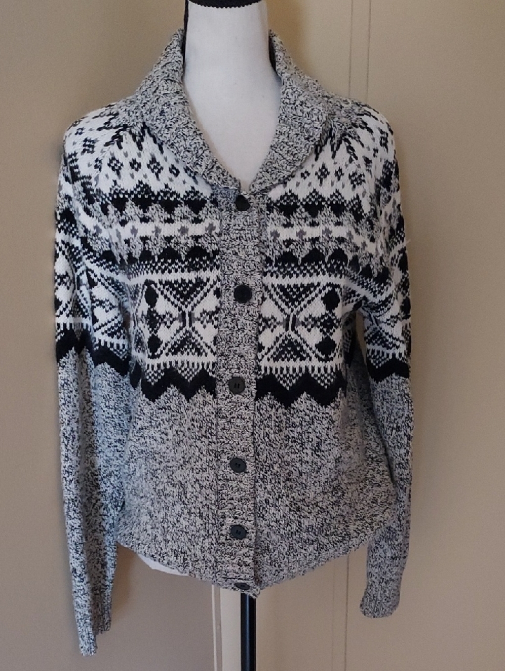 Evan Picone Silk Blend Black & White Fair Isle Button Cardigan